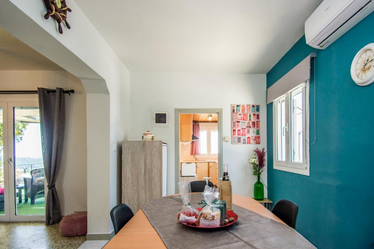 Appartement Eftychia's *